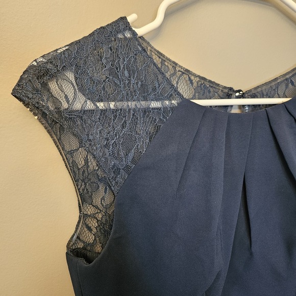 Azazie Navy Blue Bridesmaid Mother Of The Bride Short Dress Lace Size A2(S-M)‎ - Picture 3 of 11